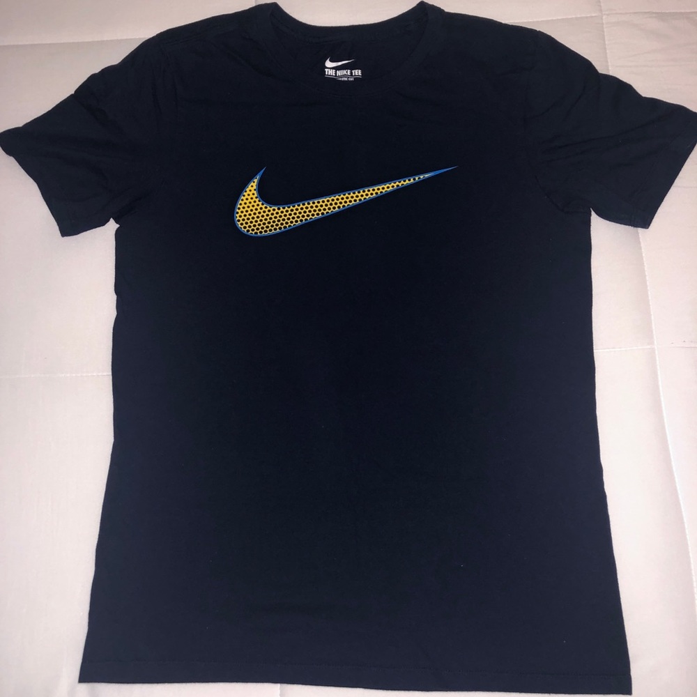 Men’s Nike T-shirt